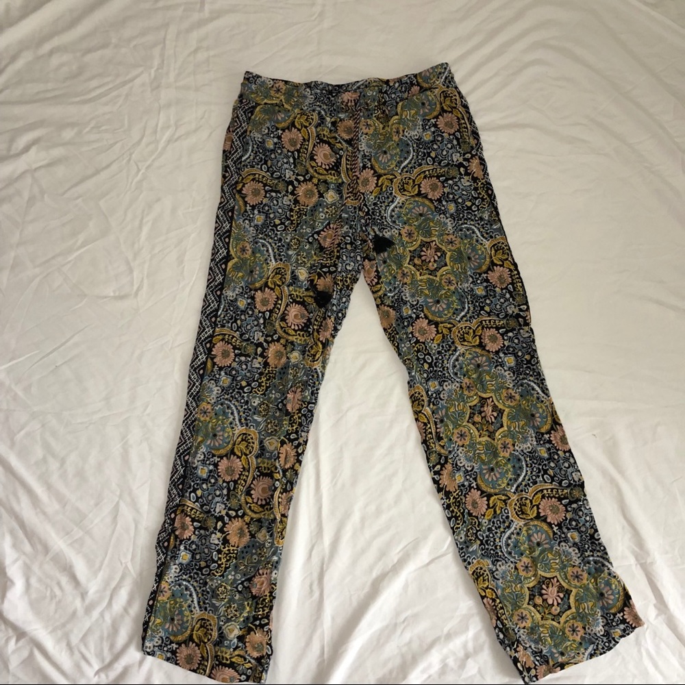 Flowy flowered pants